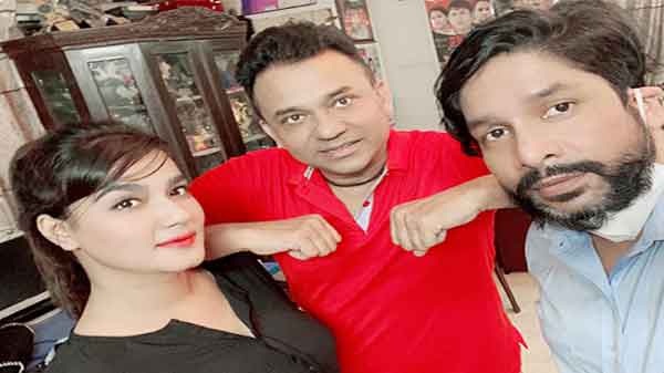 ডিএ তায়েবের ‘অফিসার’ ছবির নায়িকাও মাহি!
