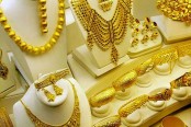 ফের বাড়ল স্বর্ণের দাম, ভরি ৭৩ হাজার টাকা

