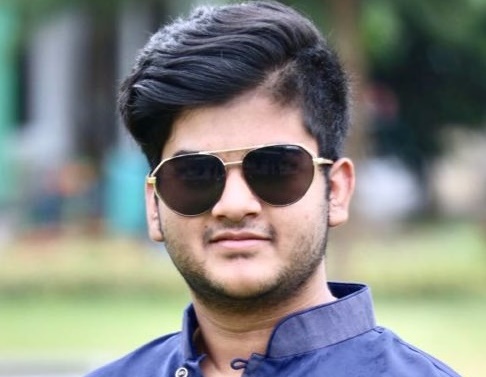 মো:রাইয়ান উদ্দীন মোল্লার ঈদের শুভেচ্ছা!
