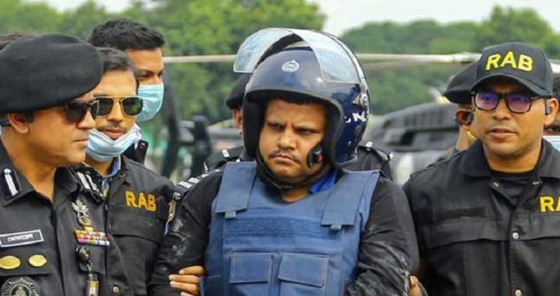 অস্ত্র আইনের মামলায় সাহেদের বিরুদ্ধে চার্জশিট দাখিল
