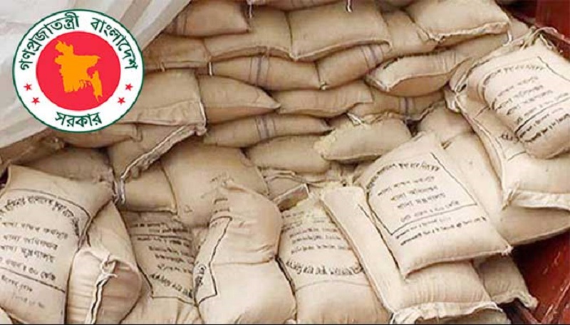 বন্যায় এ পর্যন্ত ১০ হাজার ৫৭৫ মেট্রিক টন চাল বিতরণ করেছে সরকার