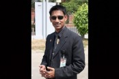 সিনহার ক্যামেরা ল্যাপটপ কোথায়?
