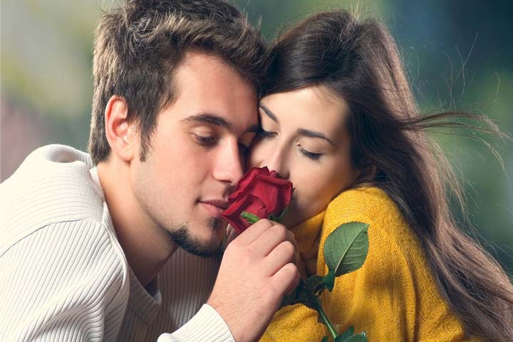 মানুষ কেন প্রেমে পড়ে ?
