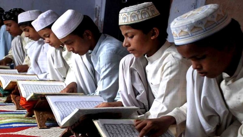 কওমী মাদরাসা খুলে দেয়ার দাবি শিক্ষকদের
