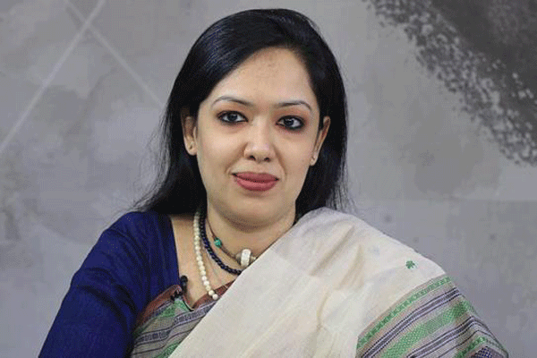 প্লাজমা দেবেন রুমিন ফারহানা
