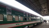 উচ্চ শ্রেণির যাত্রীদের চাদর-বালিশ দেয়া বন্ধ
