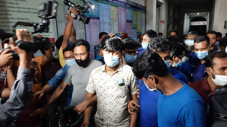 সিনহা হত্যা মামলা: এপিবিএন সদস্যের জবানবন্দি
