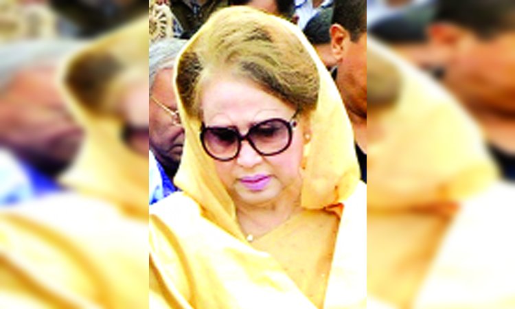 শর্তহীন জামিন পেলে লন্ডন যেতে চান খালেদা জিয়া
