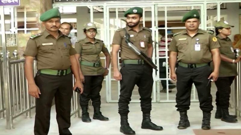 ইউএনওদের নিরাপত্তায় আনসার দিচ্ছে সরকার