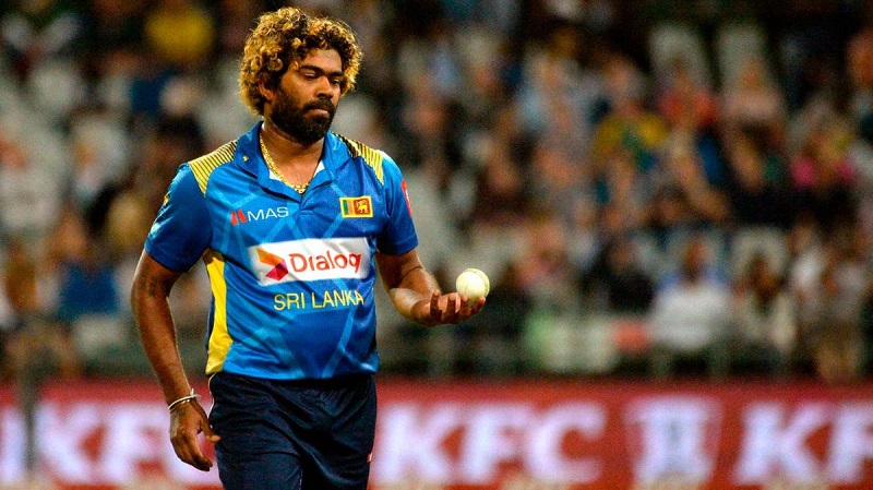 এবার আইপিএল থেকে নাম সরিয়ে নিলেন মালিঙ্গা
