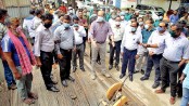 ফুটপাতে রাখা রড নিলামে তুললেন মেয়র আতিক, বিক্রি হল ৪৯ হাজার টাকায়