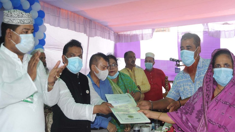 পিছিয়ে পড়া জনগোষ্ঠীর উন্নয়নকে প্রাধান্য দেয়া হচ্ছে