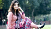 আবারও নতুন ছবি প্রকাশ, মিথিলাকে এত খোলামেলা দেখা যায়নি আগে!
