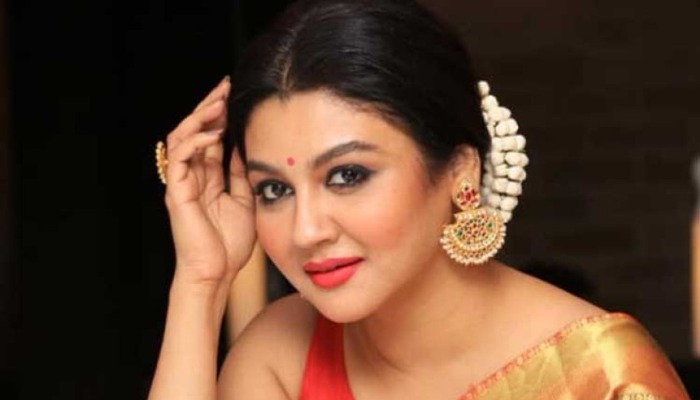 মেয়েদের উপর অত্যাচারের প্রতিবাদে মুখ খুললেন জয়া
