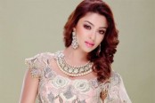 আমায় ঝুলন্ত অবস্থায় পেলে বুঝবেন আত্মহত‍্যা করিনি : পায়েল
