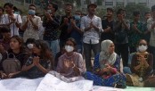 স্কুল শিক্ষার্থীদের প্রতিবাদে উত্তাল মতিঝিলের শাপলা চত্বর