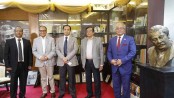 বসুন্ধরা গ্রুপের এমডির অগ্রণী ব্যাংক পরিদর্শন

