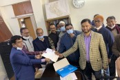 বোয়ালমারীতে উৎসবমুখর পরিবেশে মনোনয়নপত্র দাখিল
