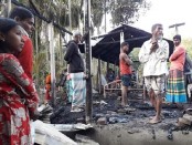 ফুলবাড়ীতে আগুনে ৬ টি বাড়ী পুড়ে গেছে
