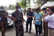 কুড়িগ্রামে লকডাউন অমান্য করায় মামলা ও জরিমানা
