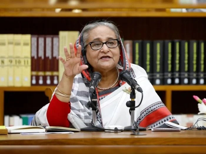 হাসিনার বক্তব্য প্রচারে নিষেধাজ্ঞা চেয়ে ট্রাইব্যুনালে আবেদন